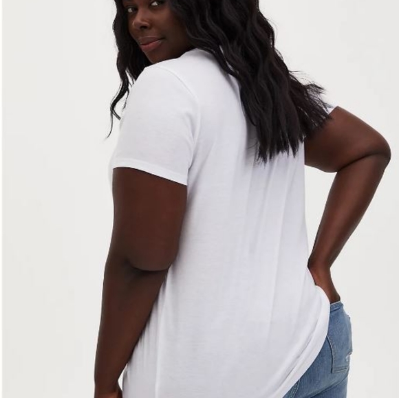 Torrid WATCH ME SLIM FIT TEE - WHITE Size 3 - Picture 2 of 2